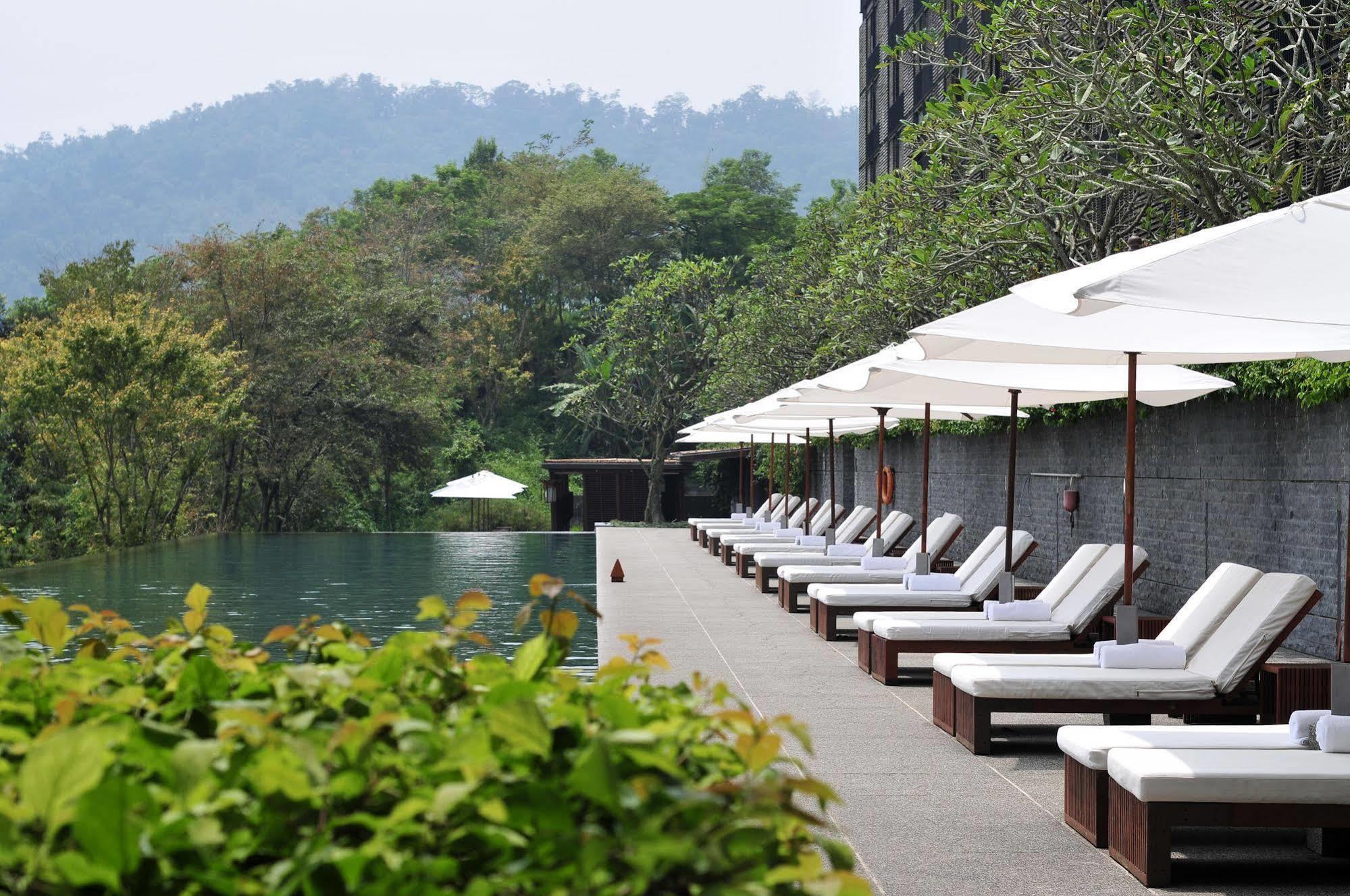 The Lalu Hotel Yuchi Exterior photo