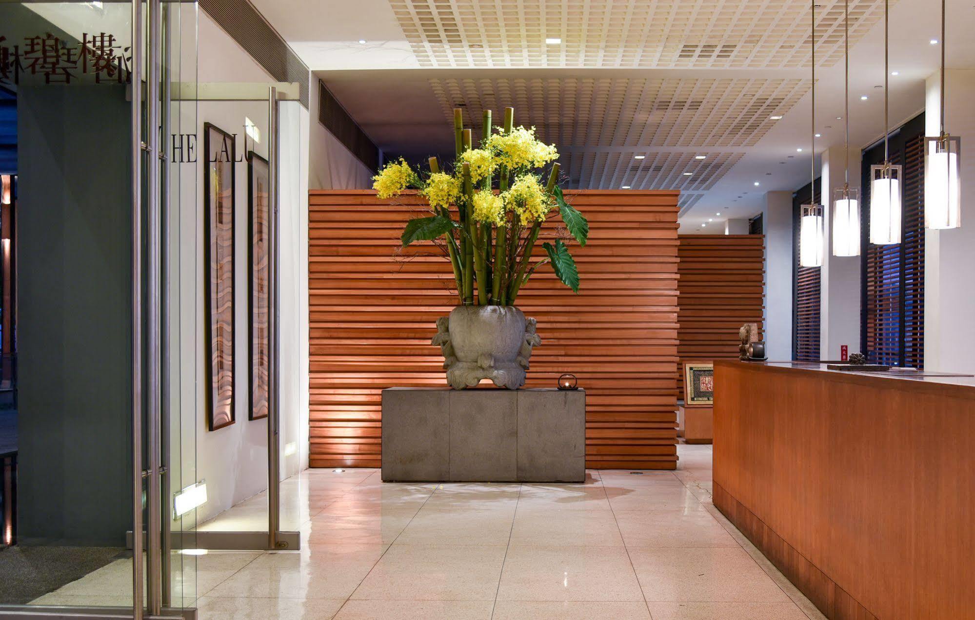 The Lalu Hotel Yuchi Exterior photo