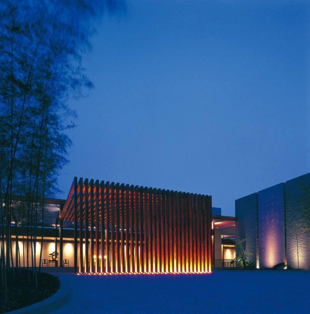The Lalu Hotel Yuchi Exterior photo